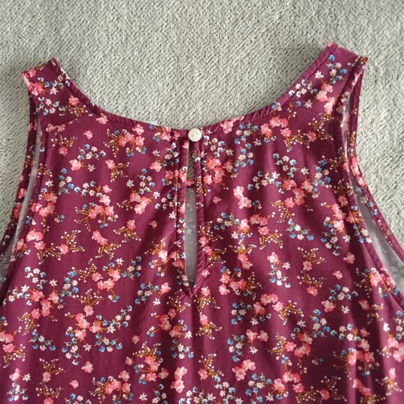 Printed High-Neck Sleeveless Blouse for Women - Picture 3 of 4